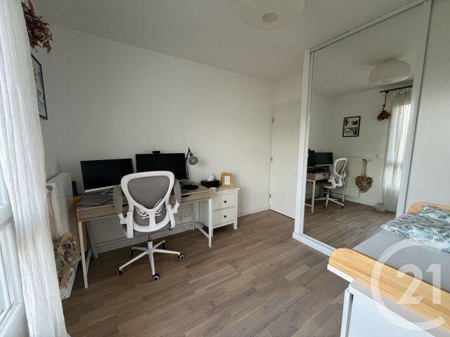 Appartement F3 à louer - 3 pièces - 65.41 m2 - ST MAUR DES FOSSES - 94 - ILE-DE-FRANCE - Century 21 La Pie
