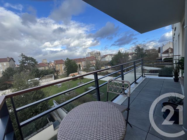 Appartement F3 à louer - 3 pièces - 65.41 m2 - ST MAUR DES FOSSES - 94 - ILE-DE-FRANCE - Century 21 La Pie