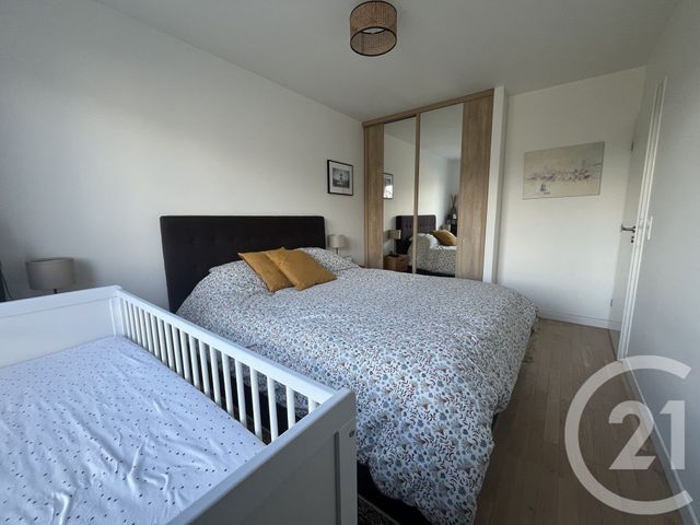 Appartement F3 à louer - 3 pièces - 65.41 m2 - ST MAUR DES FOSSES - 94 - ILE-DE-FRANCE - Century 21 La Pie