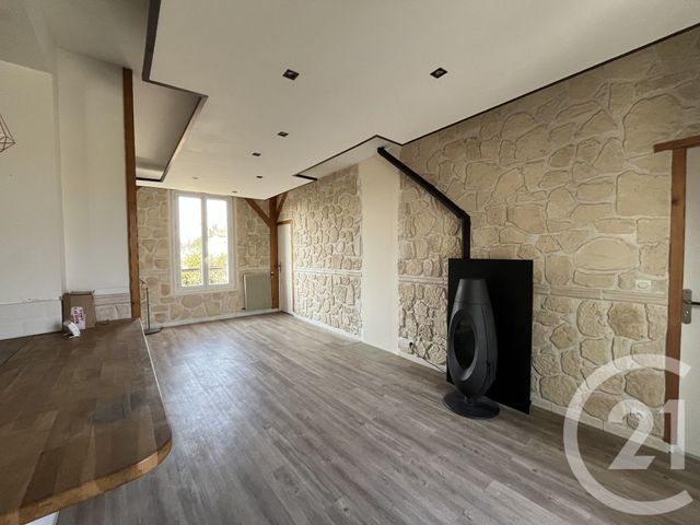 Appartement F3 à louer - 3 pièces - 60.1 m2 - ST MAUR DES FOSSES - 94 - ILE-DE-FRANCE - Century 21 La Pie