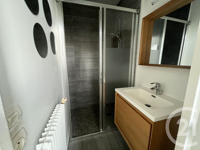 Appartement F3 à louer - 3 pièces - 60.1 m2 - ST MAUR DES FOSSES - 94 - ILE-DE-FRANCE - Century 21 La Pie