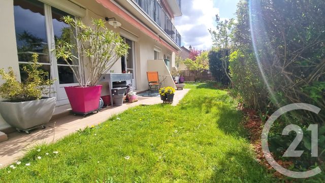 Appartement F5 à vendre - 5 pièces - 87.04 m2 - ST MAUR DES FOSSES - 94 - ILE-DE-FRANCE - Century 21 La Pie