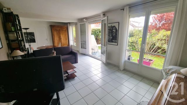Appartement F5 à vendre - 5 pièces - 87.04 m2 - ST MAUR DES FOSSES - 94 - ILE-DE-FRANCE - Century 21 La Pie