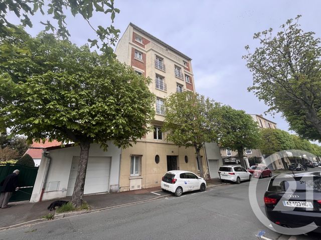 Appartement F2 à louer - 2 pièces - 39.32 m2 - LA VARENNE ST HILAIRE - 94 - ILE-DE-FRANCE - Century 21 La Pie
