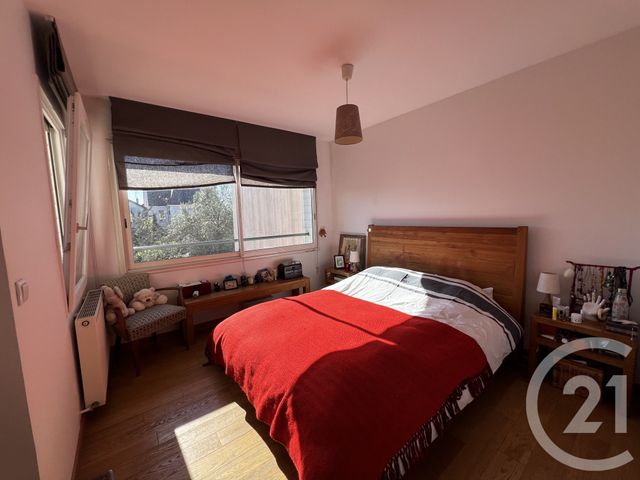 maison à vendre - 7 pièces - 143.6 m2 - ST MAUR DES FOSSES - 94 - ILE-DE-FRANCE - Century 21 La Pie