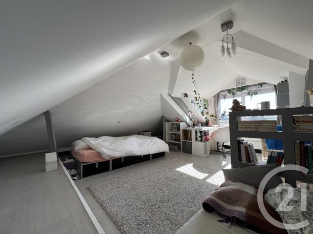 maison à vendre - 7 pièces - 143.6 m2 - ST MAUR DES FOSSES - 94 - ILE-DE-FRANCE - Century 21 La Pie