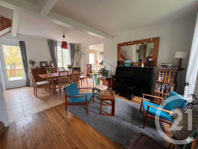 maison à vendre - 7 pièces - 143.6 m2 - ST MAUR DES FOSSES - 94 - ILE-DE-FRANCE - Century 21 La Pie