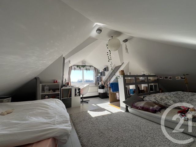 maison à vendre - 7 pièces - 143.6 m2 - ST MAUR DES FOSSES - 94 - ILE-DE-FRANCE - Century 21 La Pie