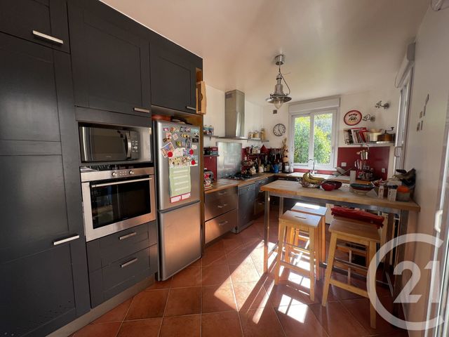 maison à vendre - 7 pièces - 143.6 m2 - ST MAUR DES FOSSES - 94 - ILE-DE-FRANCE - Century 21 La Pie