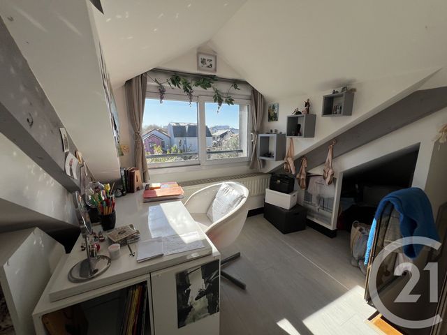 maison à vendre - 7 pièces - 143.6 m2 - ST MAUR DES FOSSES - 94 - ILE-DE-FRANCE - Century 21 La Pie