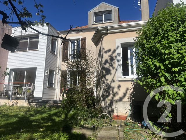 maison à vendre - 7 pièces - 143.6 m2 - ST MAUR DES FOSSES - 94 - ILE-DE-FRANCE - Century 21 La Pie