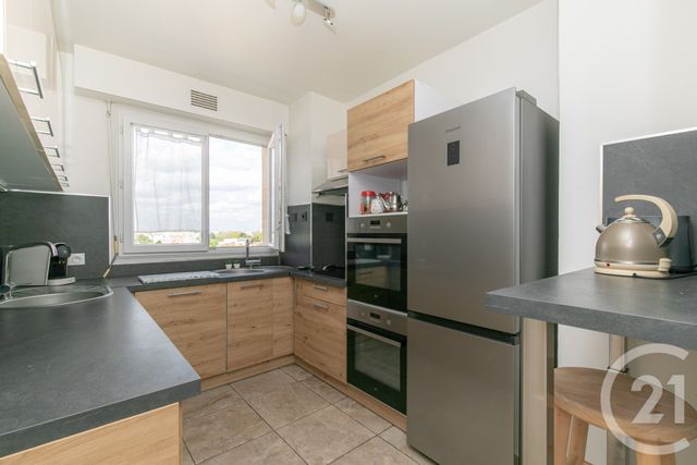 Appartement F5 à vendre - 5 pièces - 96.36 m2 - ST MAUR DES FOSSES - 94 - ILE-DE-FRANCE - Century 21 La Pie