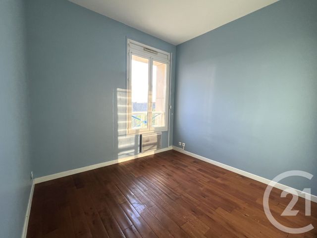 Appartement F2 à vendre - 2 pièces - 44.49 m2 - ST MAUR DES FOSSES - 94 - ILE-DE-FRANCE - Century 21 La Pie