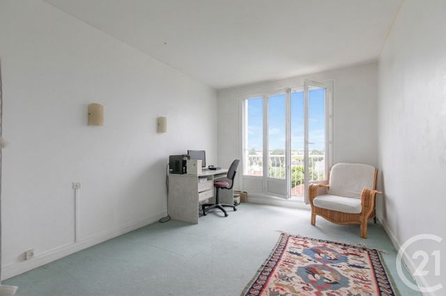 Appartement F3 à vendre - 3 pièces - 72.0 m2 - ST MAUR DES FOSSES - 94 - ILE-DE-FRANCE - Century 21 La Pie