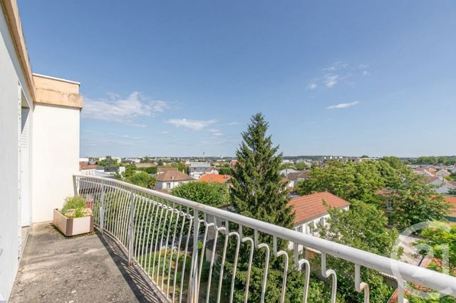 Appartement F3 à vendre - 3 pièces - 72.0 m2 - ST MAUR DES FOSSES - 94 - ILE-DE-FRANCE - Century 21 La Pie