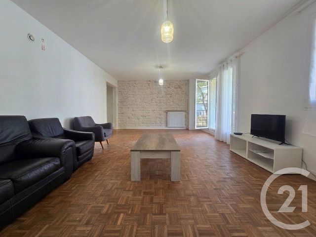 Appartement F5 à vendre - 5 pièces - 92.76 m2 - ST MAUR DES FOSSES - 94 - ILE-DE-FRANCE - Century 21 La Pie