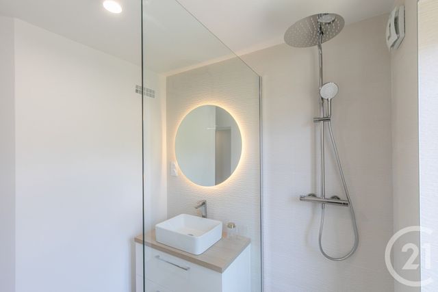Appartement F2 à louer - 2 pièces - 34.7 m2 - ST MAUR DES FOSSES - 94 - ILE-DE-FRANCE - Century 21 La Pie