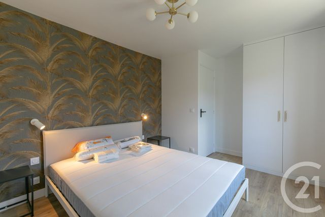 Appartement F2 à louer - 2 pièces - 34.7 m2 - ST MAUR DES FOSSES - 94 - ILE-DE-FRANCE - Century 21 La Pie