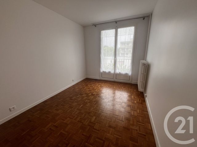 Appartement F3 à louer - 3 pièces - 59.52 m2 - LA VARENNE ST HILAIRE - 94 - ILE-DE-FRANCE - Century 21 La Pie