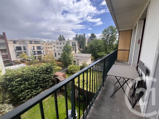 Appartement F3 à louer - 3 pièces - 59.52 m2 - LA VARENNE ST HILAIRE - 94 - ILE-DE-FRANCE - Century 21 La Pie