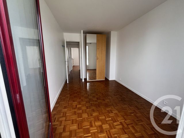 Appartement F3 à louer - 3 pièces - 59.52 m2 - LA VARENNE ST HILAIRE - 94 - ILE-DE-FRANCE - Century 21 La Pie