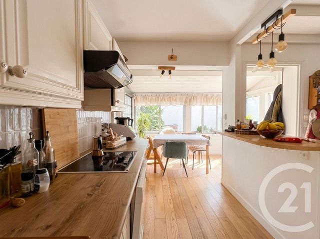 Appartement F3 à vendre - 3 pièces - 52.86 m2 - ST MAUR DES FOSSES - 94 - ILE-DE-FRANCE - Century 21 La Pie