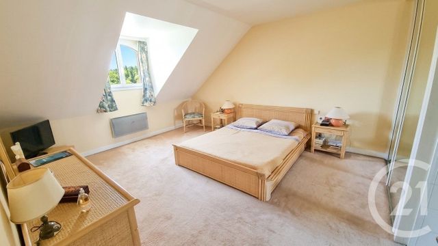 maison à vendre - 8 pièces - 183.77 m2 - ST MAUR DES FOSSES - 94 - ILE-DE-FRANCE - Century 21 La Pie
