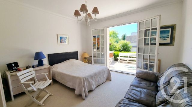 maison à vendre - 8 pièces - 183.77 m2 - ST MAUR DES FOSSES - 94 - ILE-DE-FRANCE - Century 21 La Pie