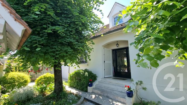 maison à vendre - 8 pièces - 183.77 m2 - ST MAUR DES FOSSES - 94 - ILE-DE-FRANCE - Century 21 La Pie