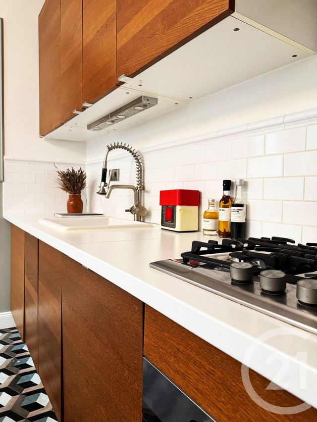 maison à louer - 2 pièces - 55.05 m2 - PARIS - 75018 - ILE-DE-FRANCE - Century 21 La Pie