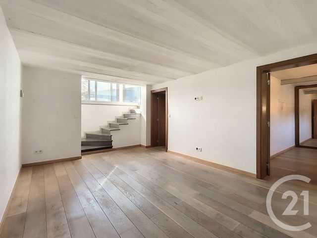 maison à vendre - 5 pièces - 117.38 m2 - ST MAUR DES FOSSES - 94 - ILE-DE-FRANCE - Century 21 La Pie