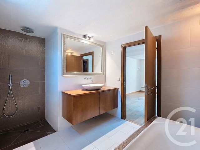 maison à vendre - 5 pièces - 117.38 m2 - ST MAUR DES FOSSES - 94 - ILE-DE-FRANCE - Century 21 La Pie