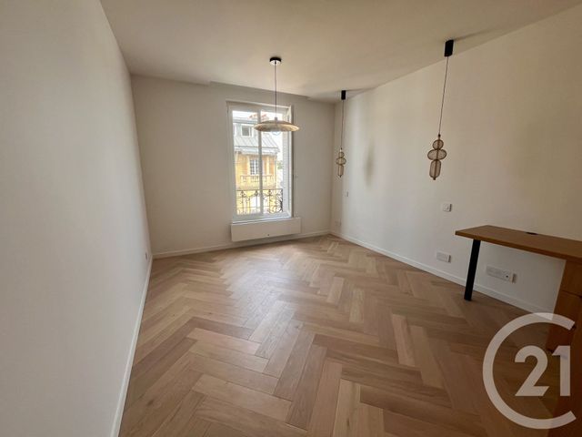Appartement F2 à louer - 2 pièces - 46.81 m2 - LA VARENNE ST HILAIRE - 94 - ILE-DE-FRANCE - Century 21 La Pie