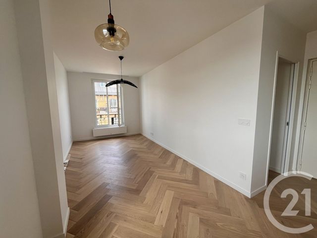 Appartement F2 à louer - 2 pièces - 46.81 m2 - LA VARENNE ST HILAIRE - 94 - ILE-DE-FRANCE - Century 21 La Pie
