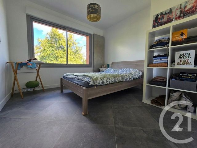 maison à vendre - 7 pièces - 210.0 m2 - ST MAUR DES FOSSES - 94 - ILE-DE-FRANCE - Century 21 La Pie