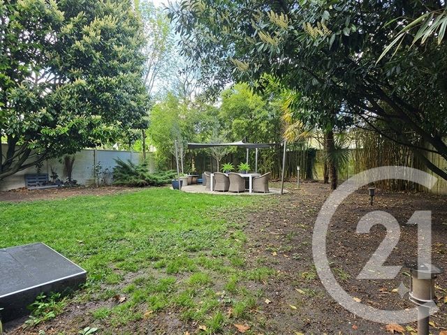 maison à vendre - 7 pièces - 210.0 m2 - ST MAUR DES FOSSES - 94 - ILE-DE-FRANCE - Century 21 La Pie
