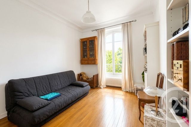 maison à vendre - 10 pièces - 272.0 m2 - ST MAUR DES FOSSES - 94 - ILE-DE-FRANCE - Century 21 La Pie
