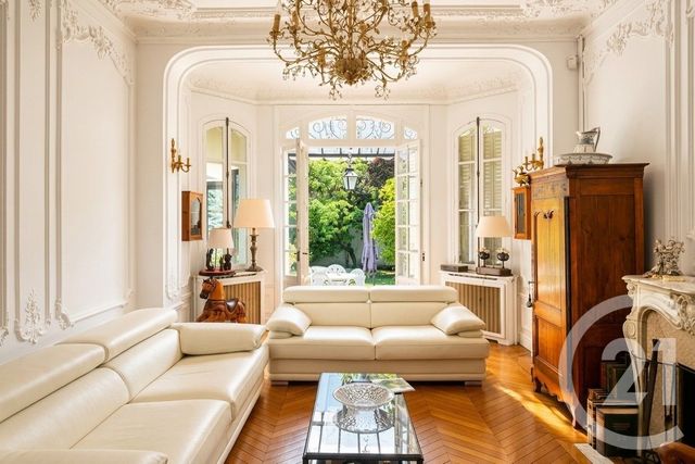 maison à vendre - 10 pièces - 272.0 m2 - ST MAUR DES FOSSES - 94 - ILE-DE-FRANCE - Century 21 La Pie