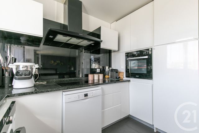 Appartement F4 à vendre - 4 pièces - 66.45 m2 - ST MAUR DES FOSSES - 94 - ILE-DE-FRANCE - Century 21 La Pie
