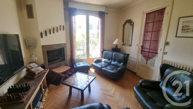 maison à vendre - 8 pièces - 138.64 m2 - CHAMPIGNY SUR MARNE - 94 - ILE-DE-FRANCE - Century 21 La Pie
