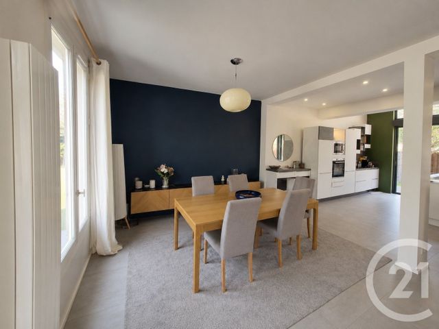 maison à vendre - 5 pièces - 115.73 m2 - ST MAUR DES FOSSES - 94 - ILE-DE-FRANCE - Century 21 La Pie