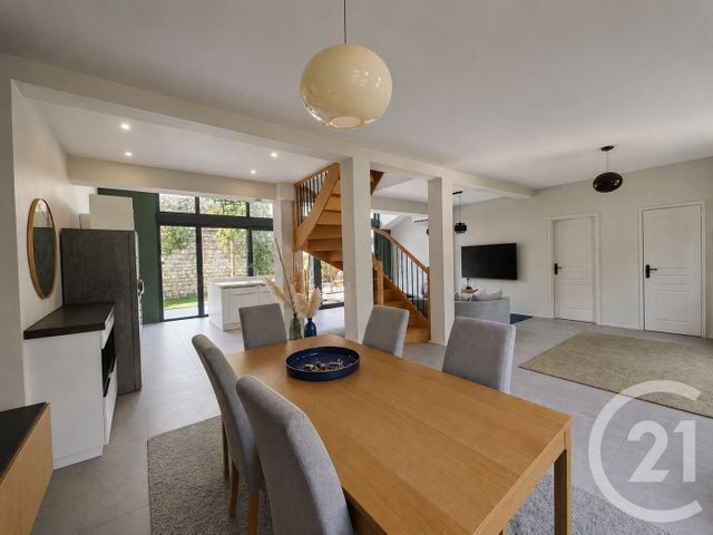 maison à vendre - 5 pièces - 115.73 m2 - ST MAUR DES FOSSES - 94 - ILE-DE-FRANCE - Century 21 La Pie