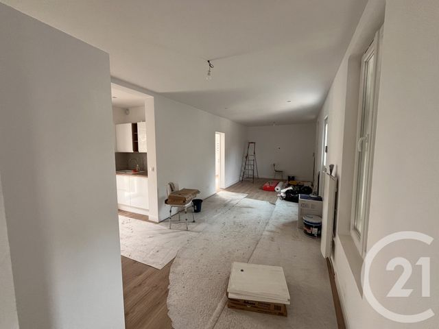 maison à louer - 4 pièces - 90.0 m2 - ST MAUR DES FOSSES - 94 - ILE-DE-FRANCE - Century 21 La Pie