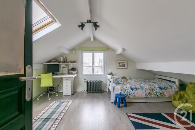 maison à louer - 5 pièces - 97.0 m2 - ST MAUR DES FOSSES - 94 - ILE-DE-FRANCE - Century 21 La Pie