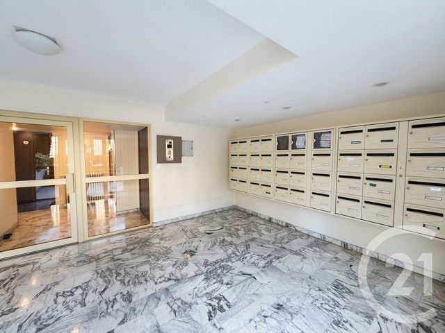 Appartement F1 à vendre - 1 pièce - 25.0 m2 - ST MAUR DES FOSSES - 94 - ILE-DE-FRANCE - Century 21 La Pie