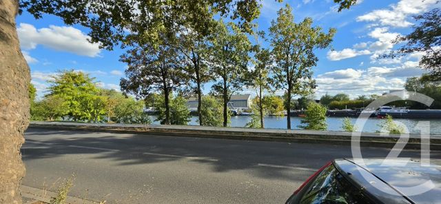 Appartement F1 à louer - 1 pièce - 25.95 m2 - ST MAUR DES FOSSES - 94 - ILE-DE-FRANCE - Century 21 La Pie