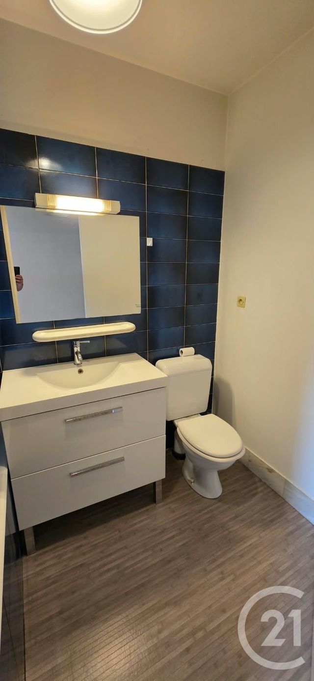 Appartement F1 à louer - 1 pièce - 25.95 m2 - ST MAUR DES FOSSES - 94 - ILE-DE-FRANCE - Century 21 La Pie