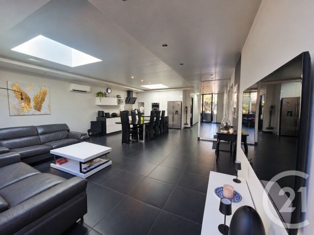 maison à vendre - 5 pièces - 149.85 m2 - ST MAUR DES FOSSES - 94 - ILE-DE-FRANCE - Century 21 La Pie