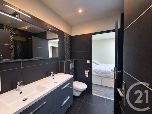 maison à vendre - 5 pièces - 149.85 m2 - ST MAUR DES FOSSES - 94 - ILE-DE-FRANCE - Century 21 La Pie