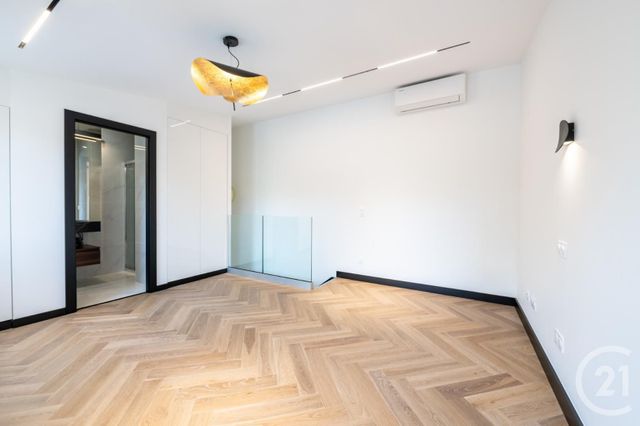 maison à vendre - 5 pièces - 111.61 m2 - ST MAUR DES FOSSES - 94 - ILE-DE-FRANCE - Century 21 La Pie